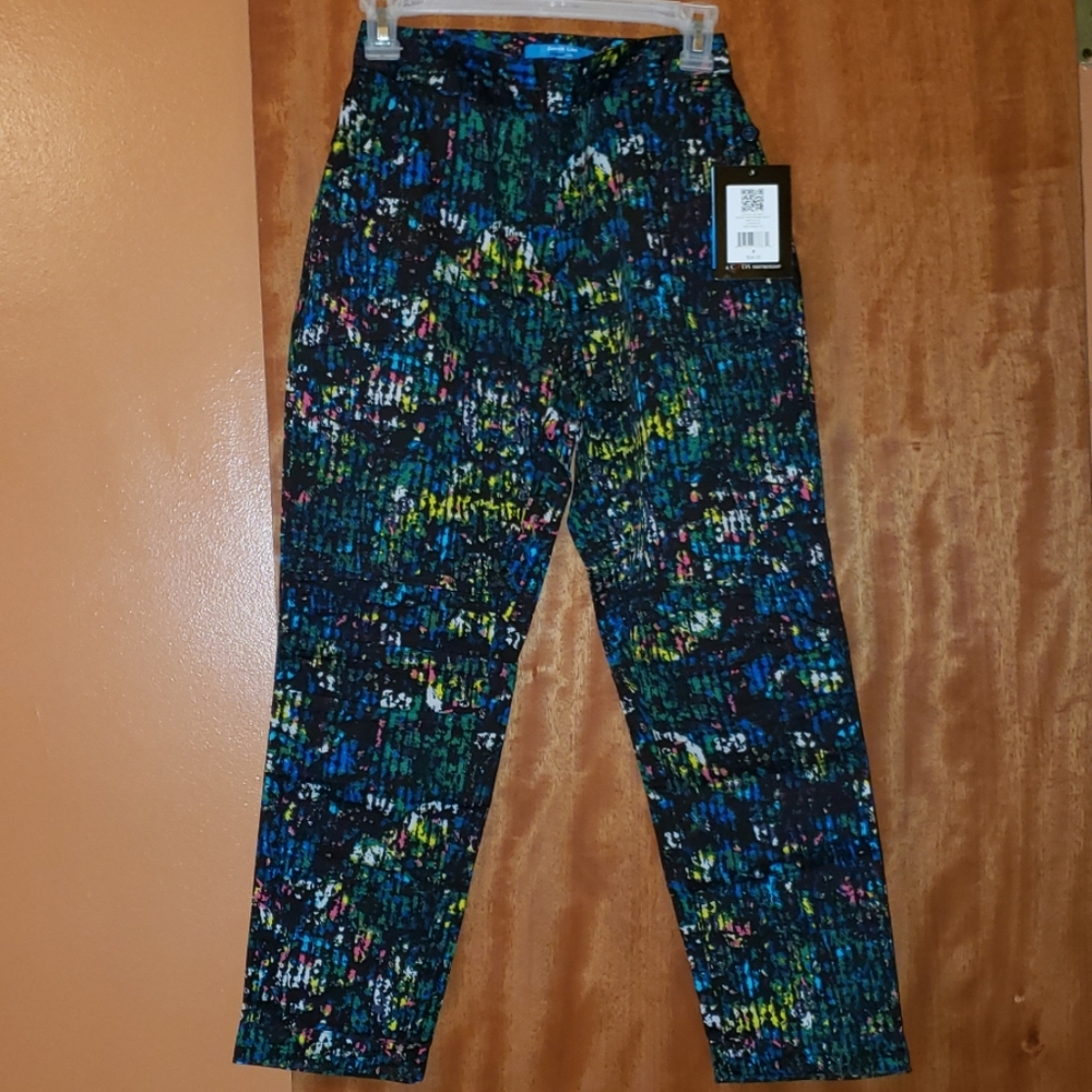 NWT DEREK LAM Super Cute Cropped Pants